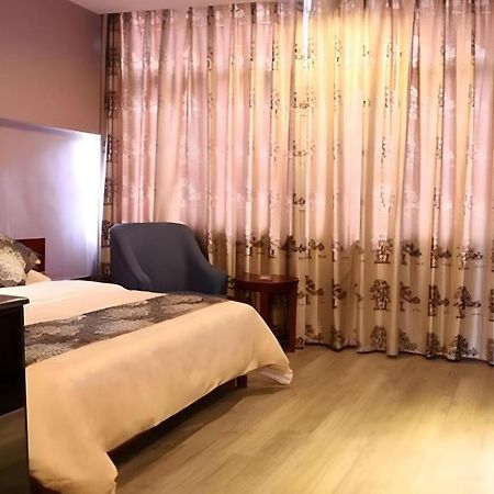 Fulante Theme Hotel จางเจียเจี้ย ภายนอก รูปภาพ